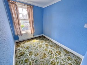 Bedroom- click for photo gallery